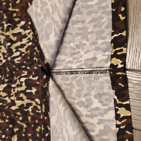 Calvin Klein Skirt Size 6 - Picture 5 of 11